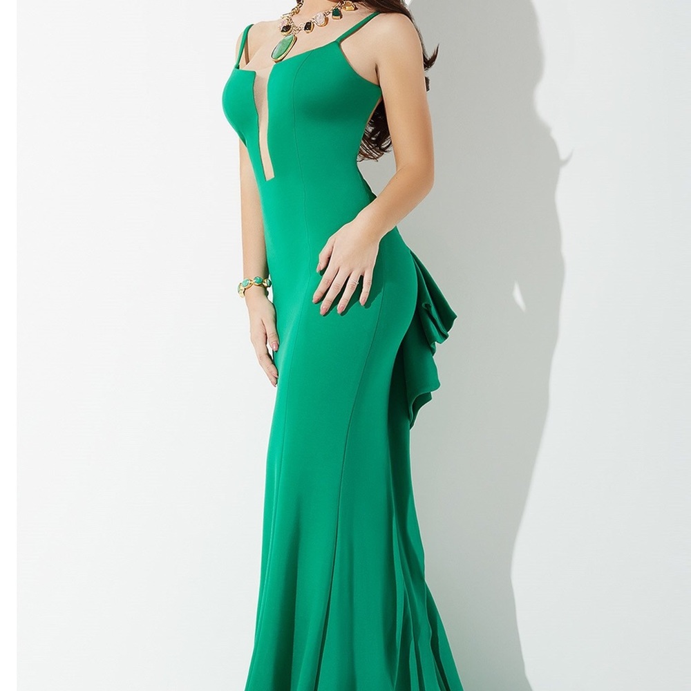 Jovani backless gown size 8 navy NWT